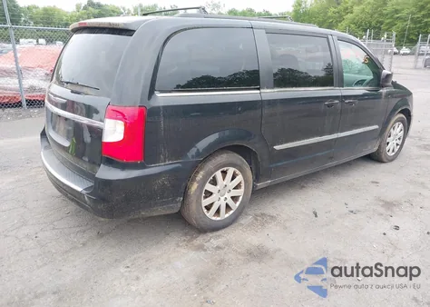 2014 Chrysler Town & Country Touring from USA, damaged, VIN 2C4RC1BG2ER342819